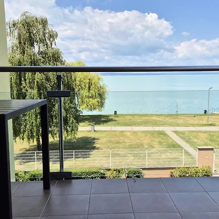 Aloha Terrace - *